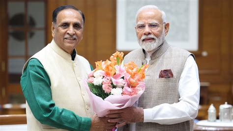 Former Gujarat Chief Minister Vijay Rupani among victims of Ahmedabad ...