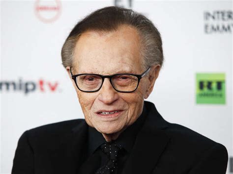 Larry King health: Larry King, hospitalised with Covid, moved out of ...