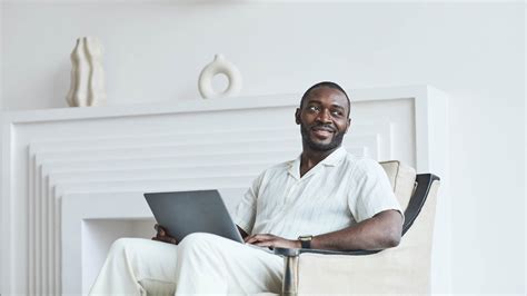 Stipend vs. Salary: Key Differences and Benefits