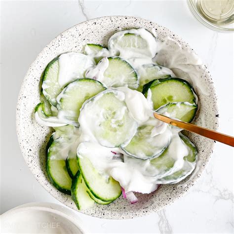 Easy Cucumber Yogurt Salad {High Protein}