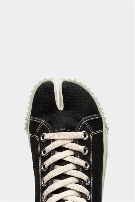 Кеды Maison Margiela tabi sneakers high top black/white 9050232044 ...
