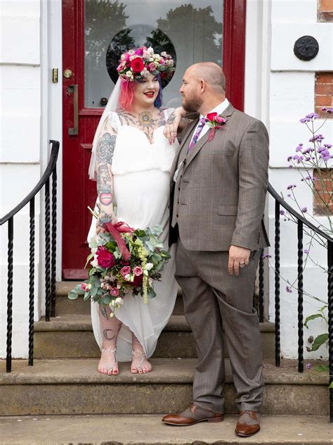 Rezultat imagine pentru Really Pregnant Bride