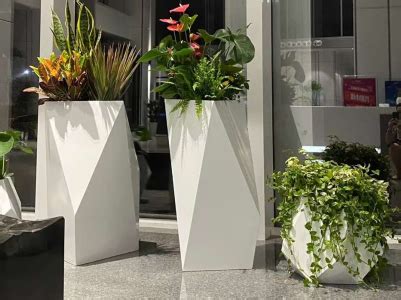 不锈钢花盆花箱厂家的选择-青岛新城市创意科技有限公司
