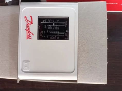 Pressure Switch - Danfoss Pressure Switch Kpi 38 Wholesale Trader from ...