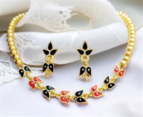 BG gold Assamese Traditional Copper Based R-B Leaf Design With Golden ...