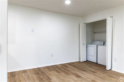 Photos | Hilliard Station Apartments near Columbus, OH