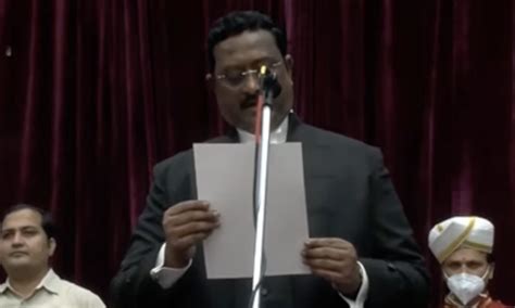 Justice Prasanna Varale Takes Oath as Chief Justice of Karnataka High Court