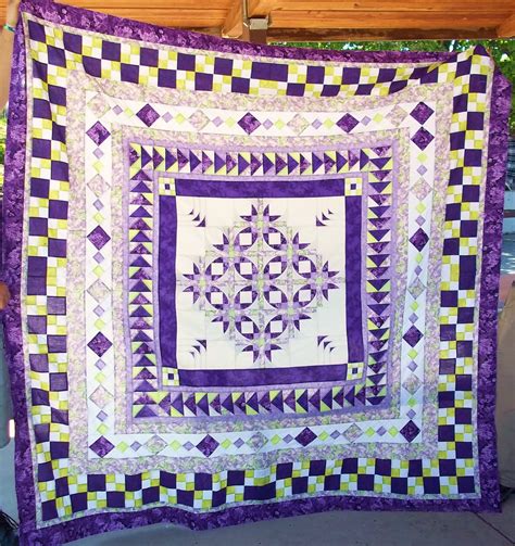 Image result for Fractured Round Robin Quilt Pattern