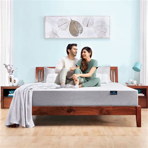 Doctor Dreams by Nilkamal Acacia Luxurious King Size Wooden Bed ...
