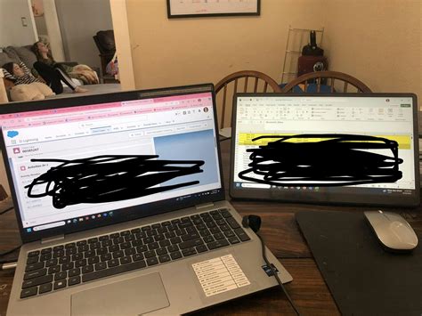 Aura Displays Reviews – 4.6/5 Rated Portable USB-C Monitors