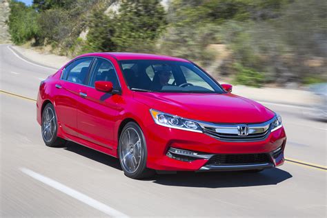 Quick Take: 2016 Honda Accord V-6 | Automobile Magazine