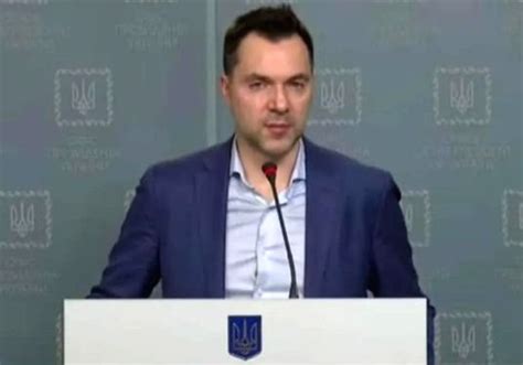 Free Photo : oleksiy arestovich