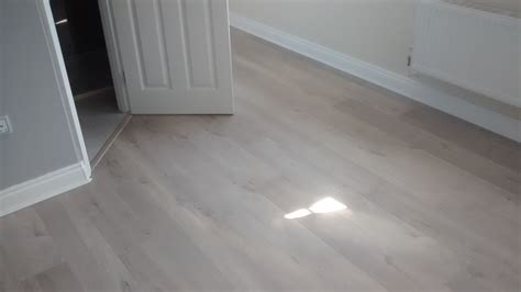 Light Oak Laminate Flooring