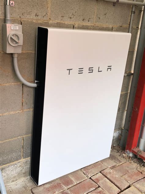 Episode 7 – Battery storage – Tesla Powerwall 2 » Urban Ecology