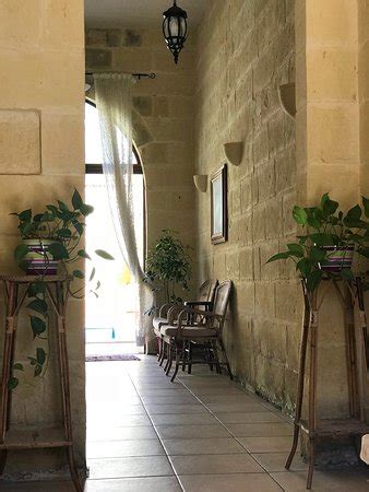 TERESA TOWNHOUSE (Qala) - Lodge Reviews & Photos - Tripadvisor