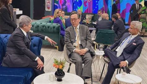 EAM Jaishankar Calls On SA President Ramaphosa; Meets Counterparts From ...