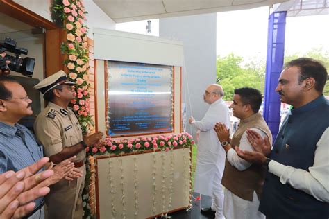 પોલીસ આધુનિક, સંવેદનશીલ અને ટેક્નોસેવી બની છે અને પ્રધાનમંત્રી શ્રી ...