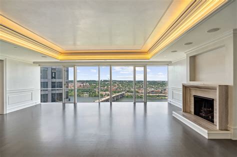 Penthouse With Iconic Washington DC Views | The Georgetown Dish