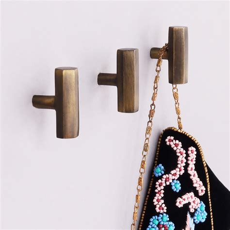 Modern Antique Hexa Gilli Iron Wall Hooks-3 Pieces