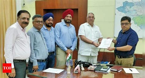 VTA suggests registration of documents be linked with Aadhaar | Nagpur ...