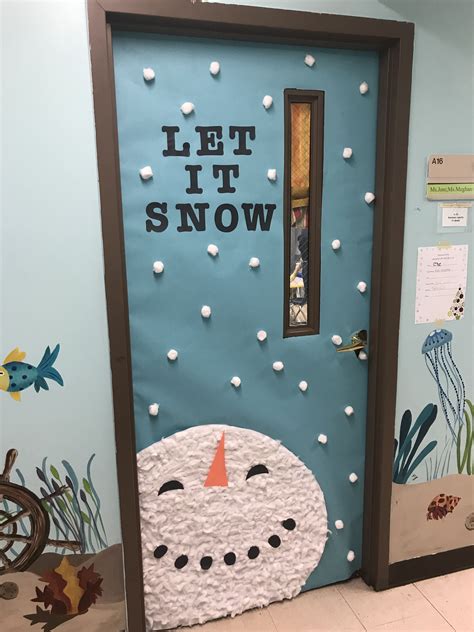 Winter Door Decor