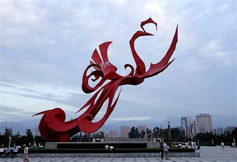 凤凰不锈钢雕塑欣赏 – 北京博仟雕塑公司