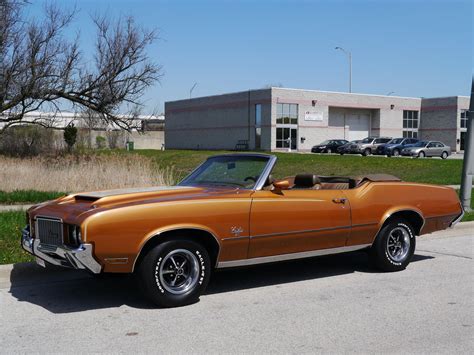 1972 Oldsmobile Cutlass Supreme | Midwest Car Exchange