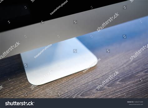 Computer Monitor Office Corporate 的图像结果