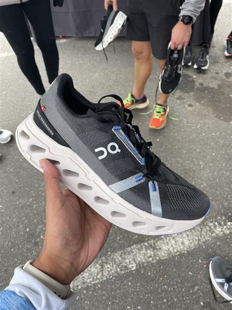 OnCloud Monster 2 Try-On : r/RunningShoeGeeks