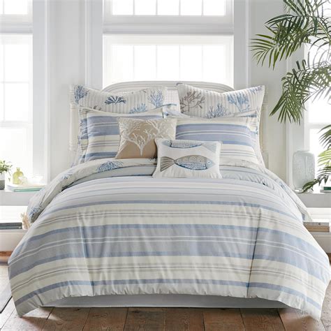 Amazon.com: Levtex Home - Ipanema Comforter Set - Full/Queen Comforter ...