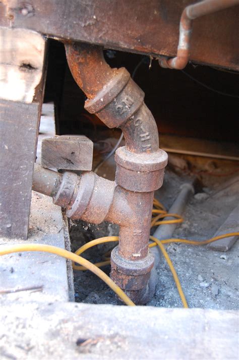 plumbing - How best to cut & tie into cast iron pipe - Home Improvement ...