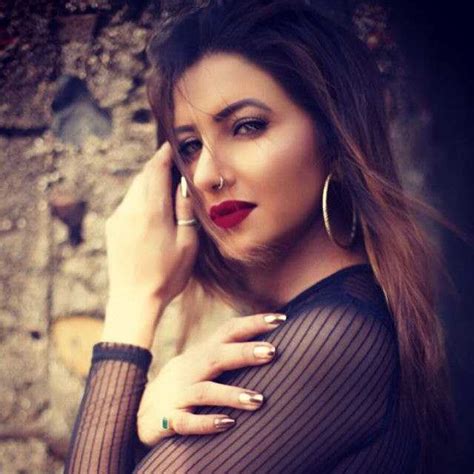 Hansi Parmar Actress | Biography Model