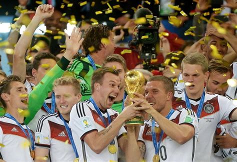 德国加冕2014年巴西世界杯冠军 回顾历届战绩(图)_河南频道_凤凰网
