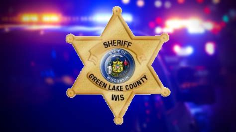 Duck hunter rescued after getting stranded in Green Lake County marsh ...