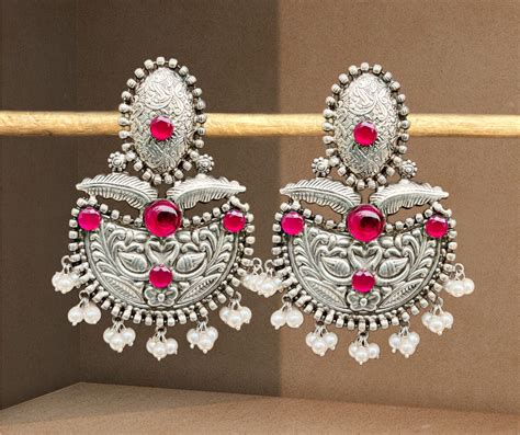 MRIDANI CHANDBALIS in brass (RANI PINK) – UnfoldSelf