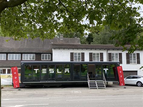 Automotive Design Network 的图像结果