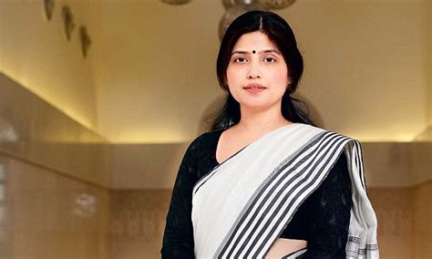Dimple Yadav Wiki, Movies,affairs, Biodata, Contact-info, Family, News, OMG
