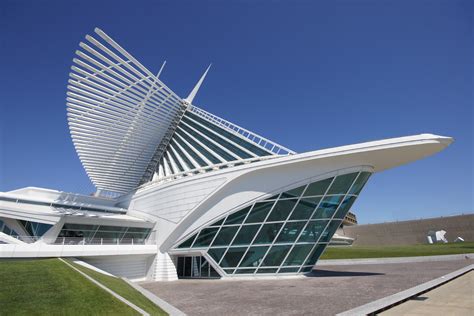 Milwaukee Art Museum By Santiago Calatrava A Spectacu - vrogue.co