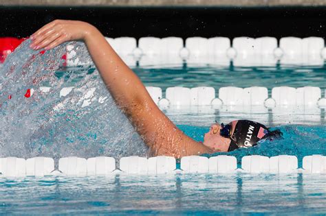 Veronica Burchill Bio - SwimSwam