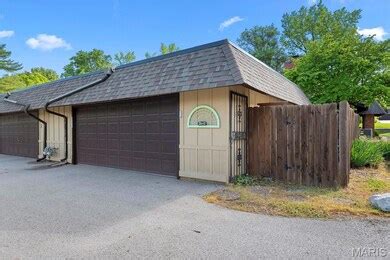 2642 Hampton Rd Unit 2A, Saint Charles, MO 63303 | Homes.com