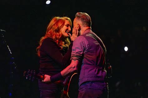 Springsteen Introduces Band 的图像结果