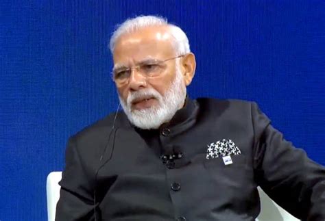 Govt sacks another 15 high ranking officers from Income Tax Dept ...