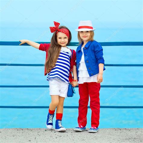 Kids' Fashion – Sociable Weaver Nest