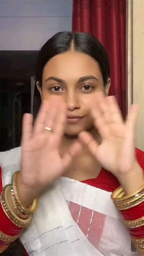 Simple Makeup Tutorial 的图像结果