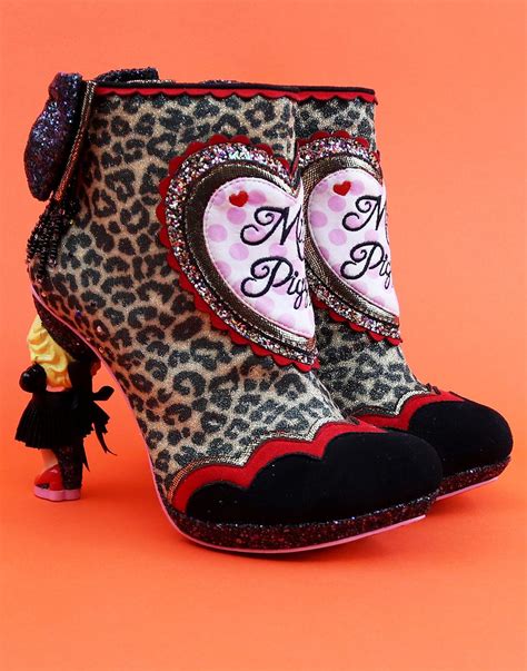IRREGULAR CHOICE x MUPPETS Fierce Piggy Character Heel Boots