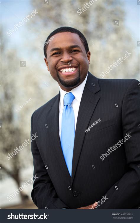 Image of African American Business Man 的图像结果