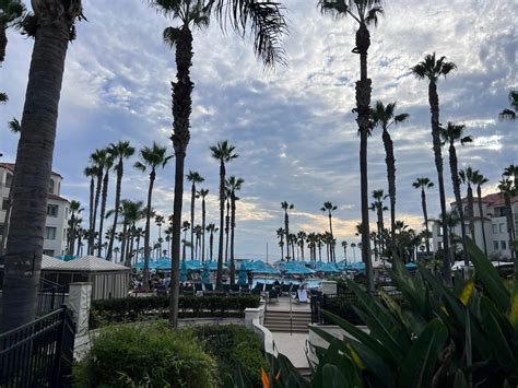 World Is Changing in 10 Charts and 2023 Future Proof Conference ...