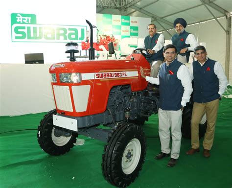 Swaraj Tractors looks to farm growth with new 963 FE tractor | Autocar ...