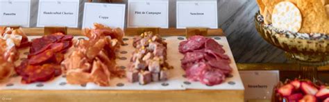 Bull & Bear at Waldorf Astoria Bangkok - Klook India