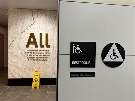 Harvey Milk Terminal 1 at SFO: the country's best airport terminal for ...